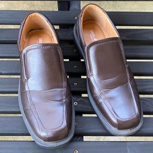 EUC Men’s 13 M Deer Stags 902 Collection Loafers